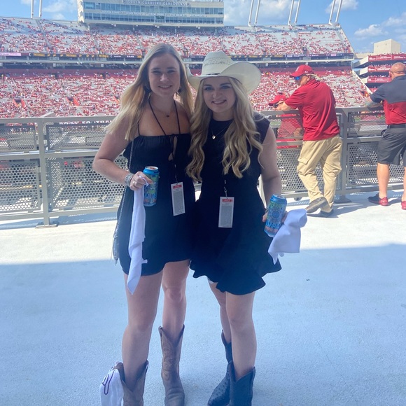 Vestique Black Shoulder Ruffle Dress - Picture 4 of 5